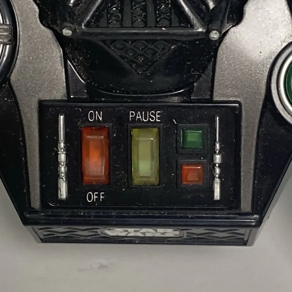 Star wars collectible 2005 Jakks pacific tv games Darth Vader plug n play .